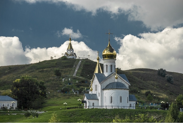 Свято Троицкий храм старый Оскол