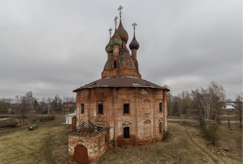 Деревянные церкви Руси старые полуразрушенные